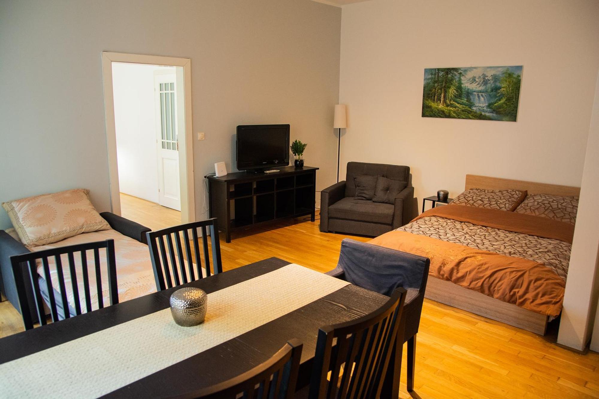 City Centre Garden Apartment With Parking Prague Exterior photo
